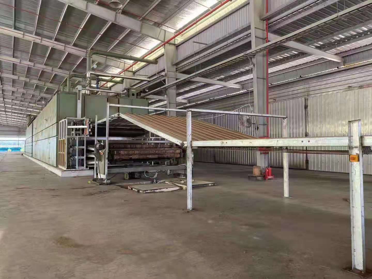 Plywood veneer dryer machines