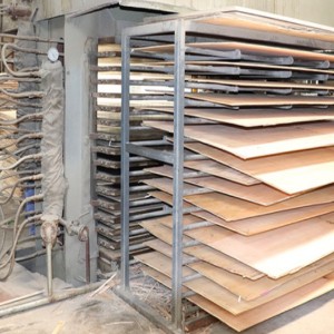 Plywood pressing