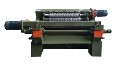Eucalyptus Spindleless Veneer Peeling Machine