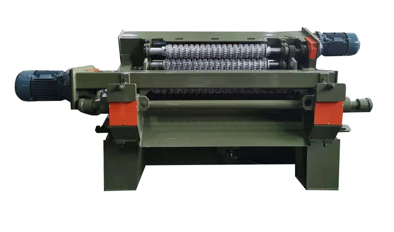 Eucalyptus Spindleless Fineer Peeling Machine